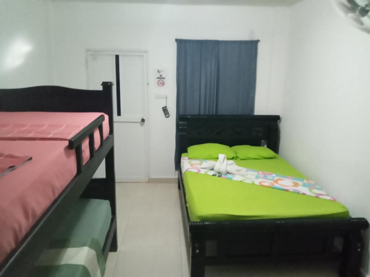 Hostal Cuyagua Palomino Dış mekan fotoğraf