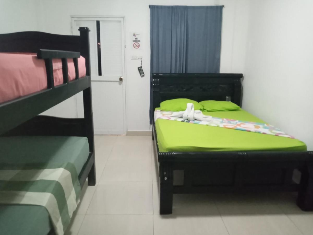 Hostal Cuyagua Palomino Dış mekan fotoğraf