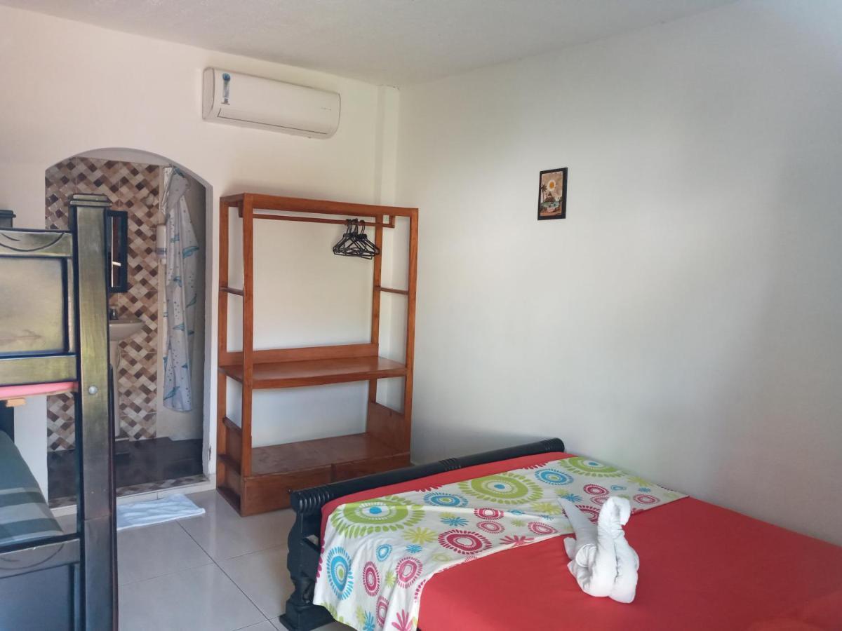 Hostal Cuyagua Palomino Dış mekan fotoğraf