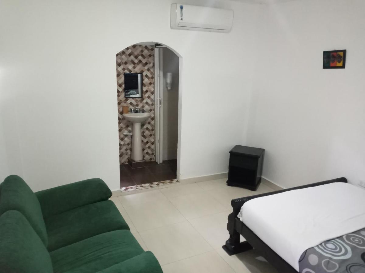 Hostal Cuyagua Palomino Dış mekan fotoğraf